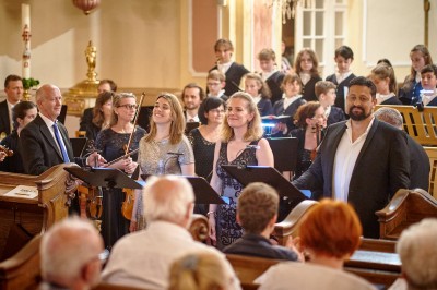 Versailles-i Barokk Zenei Központ Gyermekkara és az Orfeo Zenekar koncertje - Veszprém, Árpád-házi Szent Margit templom